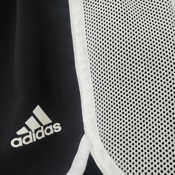 Adidas shorts - Picture 3 of 4